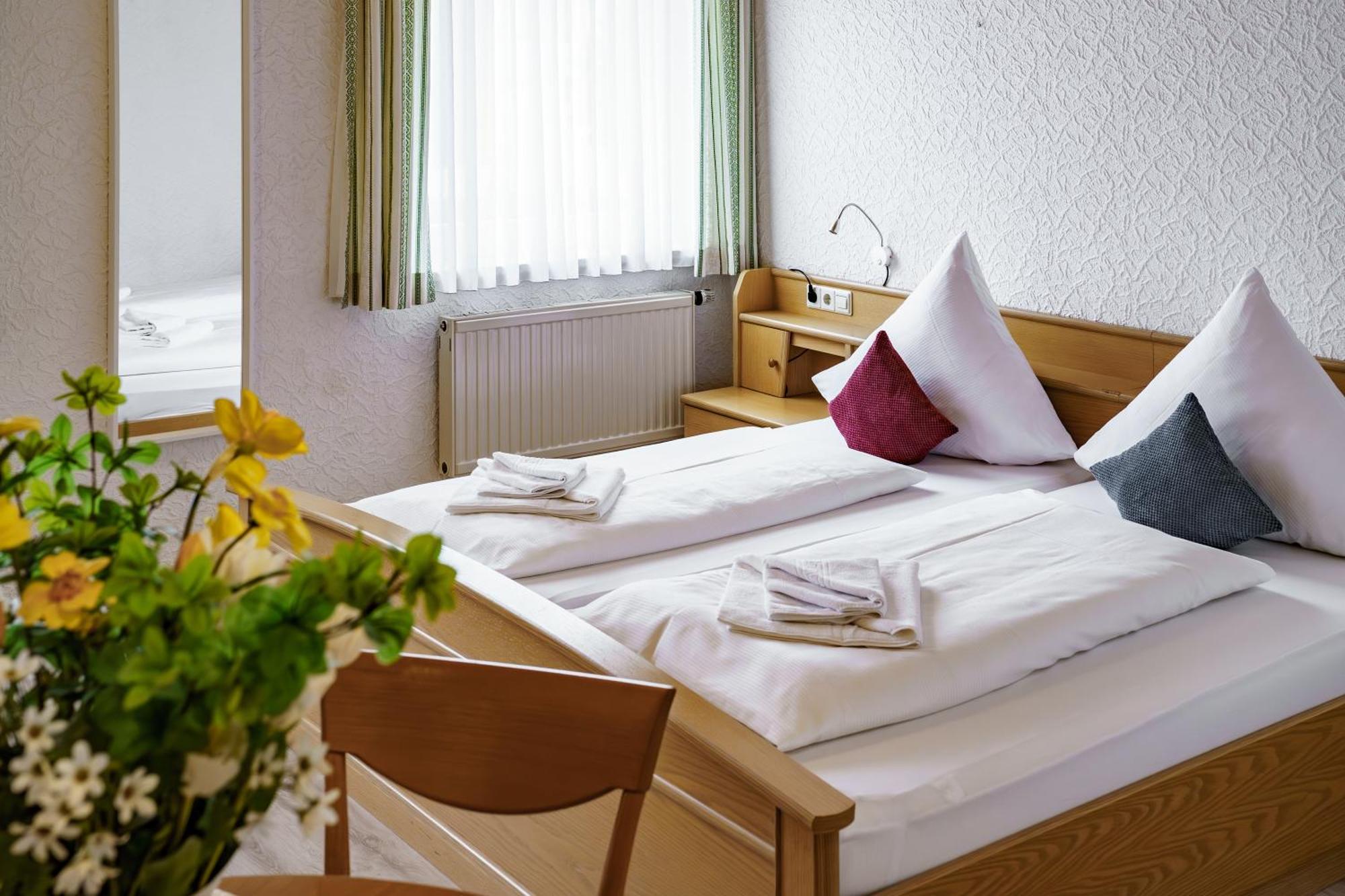 Landgasthof Ochsen Neresheim Экстерьер фото
